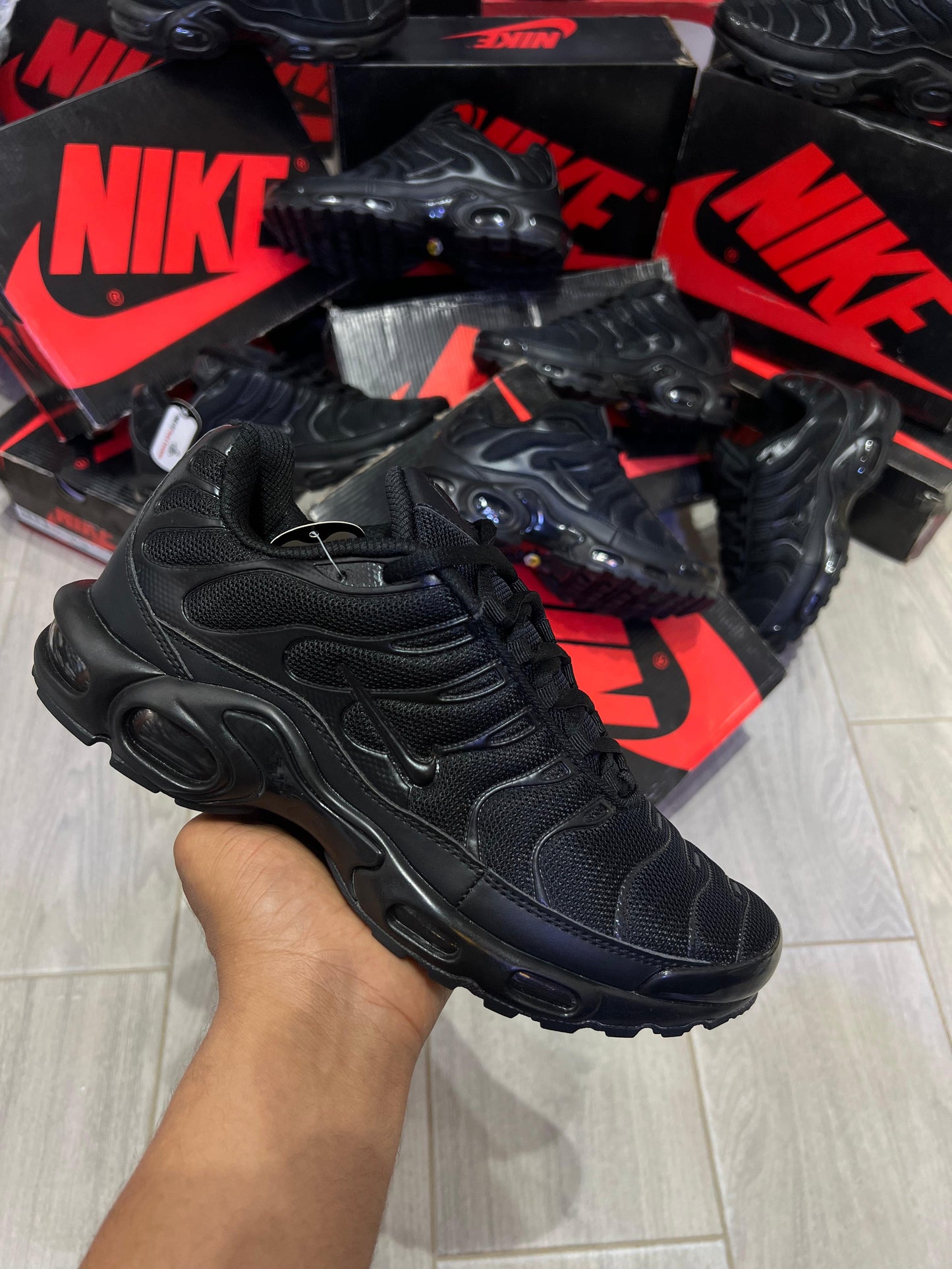 Nike TN